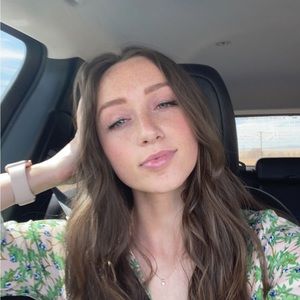 Meet your Posher, Analiese